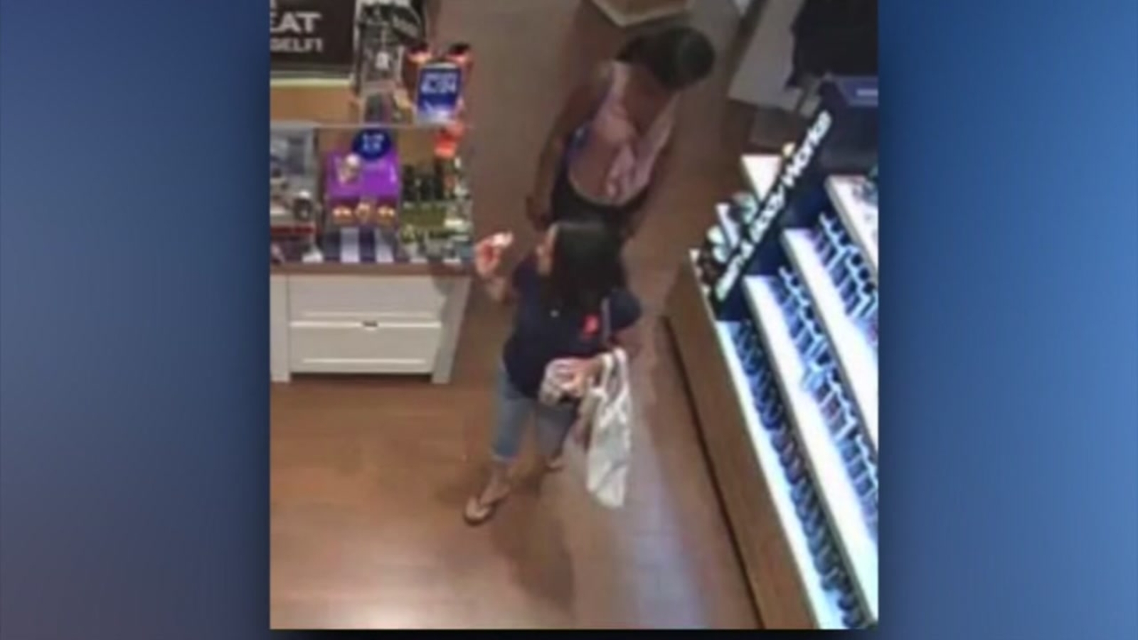 Women Caught On Camera Allegedly Stealing Wedding Ring From Shopper Abc13 Houston 6726