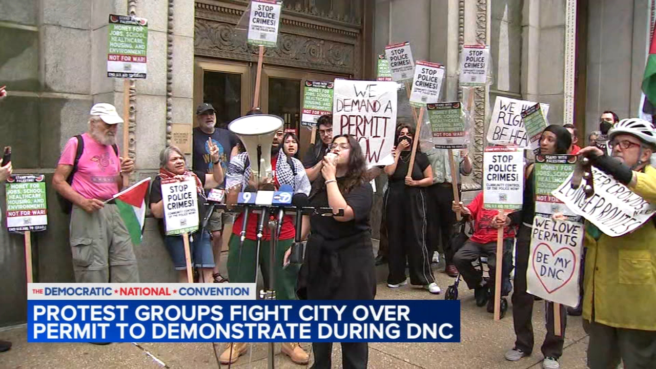 Legal battle between DNC protest groups, City of Chicago continues