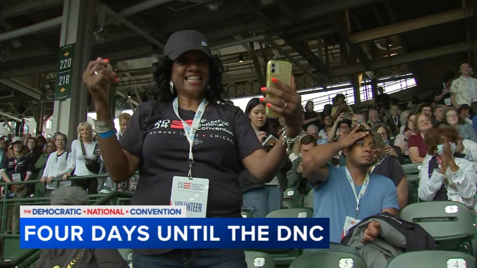 Chicago 2024 Host Committee throws DNC volunteer appreciation rally at