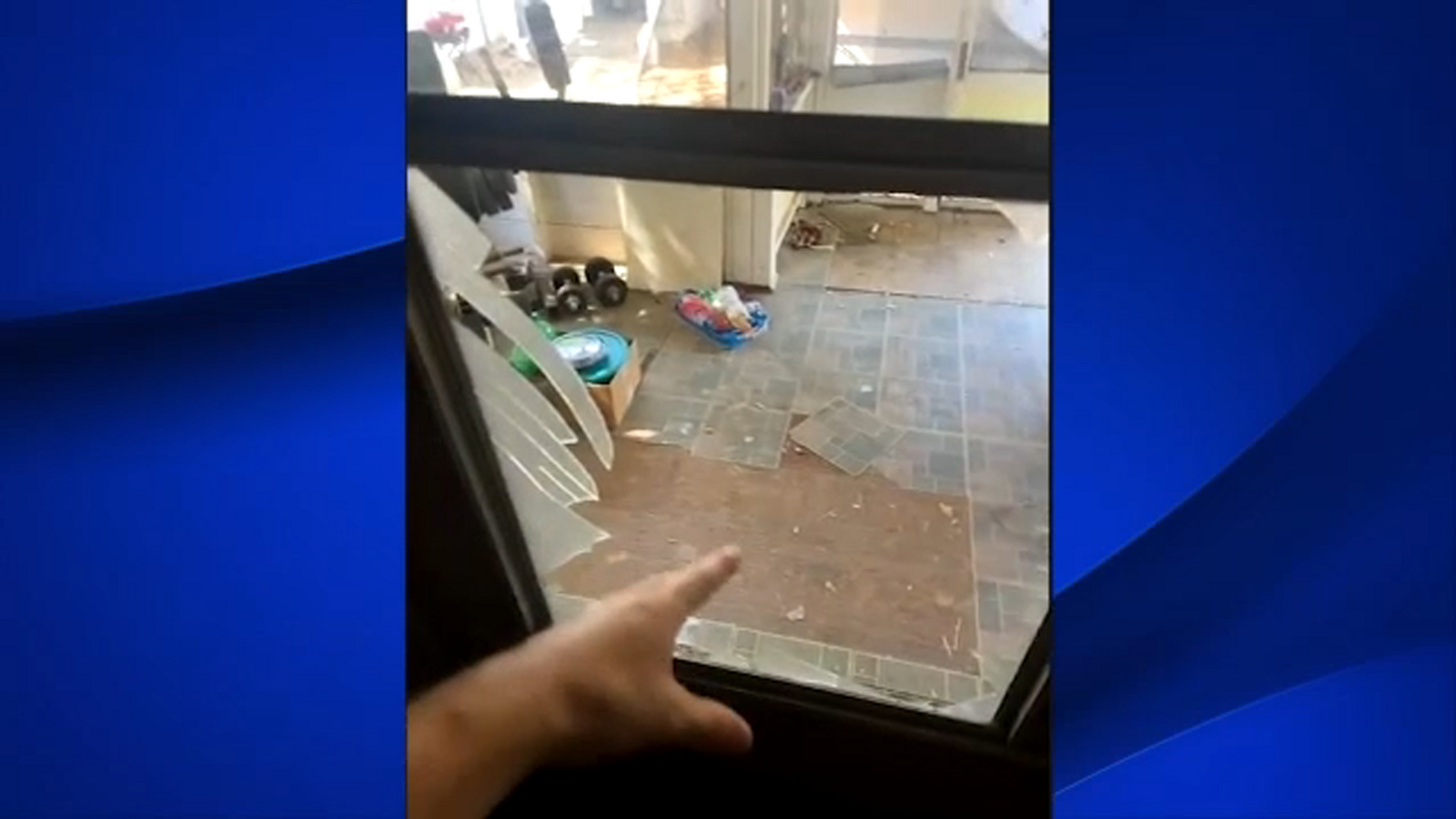 Man has close encounter with bear that broke into Oakhurst mobile home