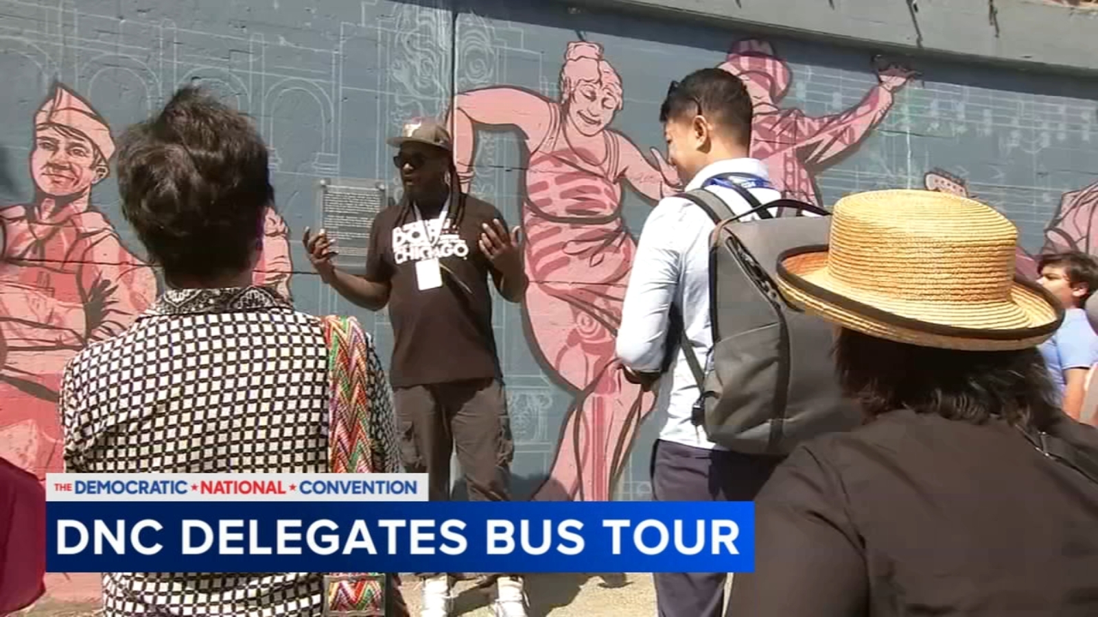 Dnc Bus DNC delegates take bus tour to Pilsen hosted by Shermann 'Dilla' Thomas ...