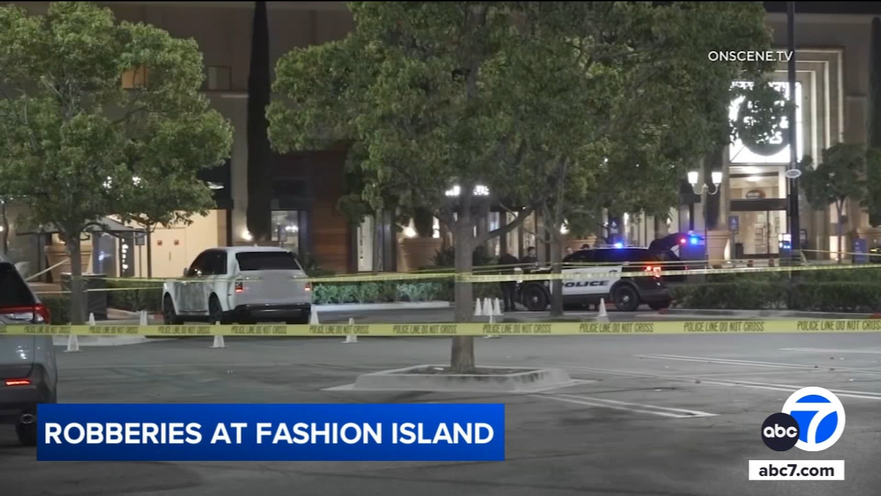 Shots fired after 2 men robbed at Fashion Island mall in Newport Beach