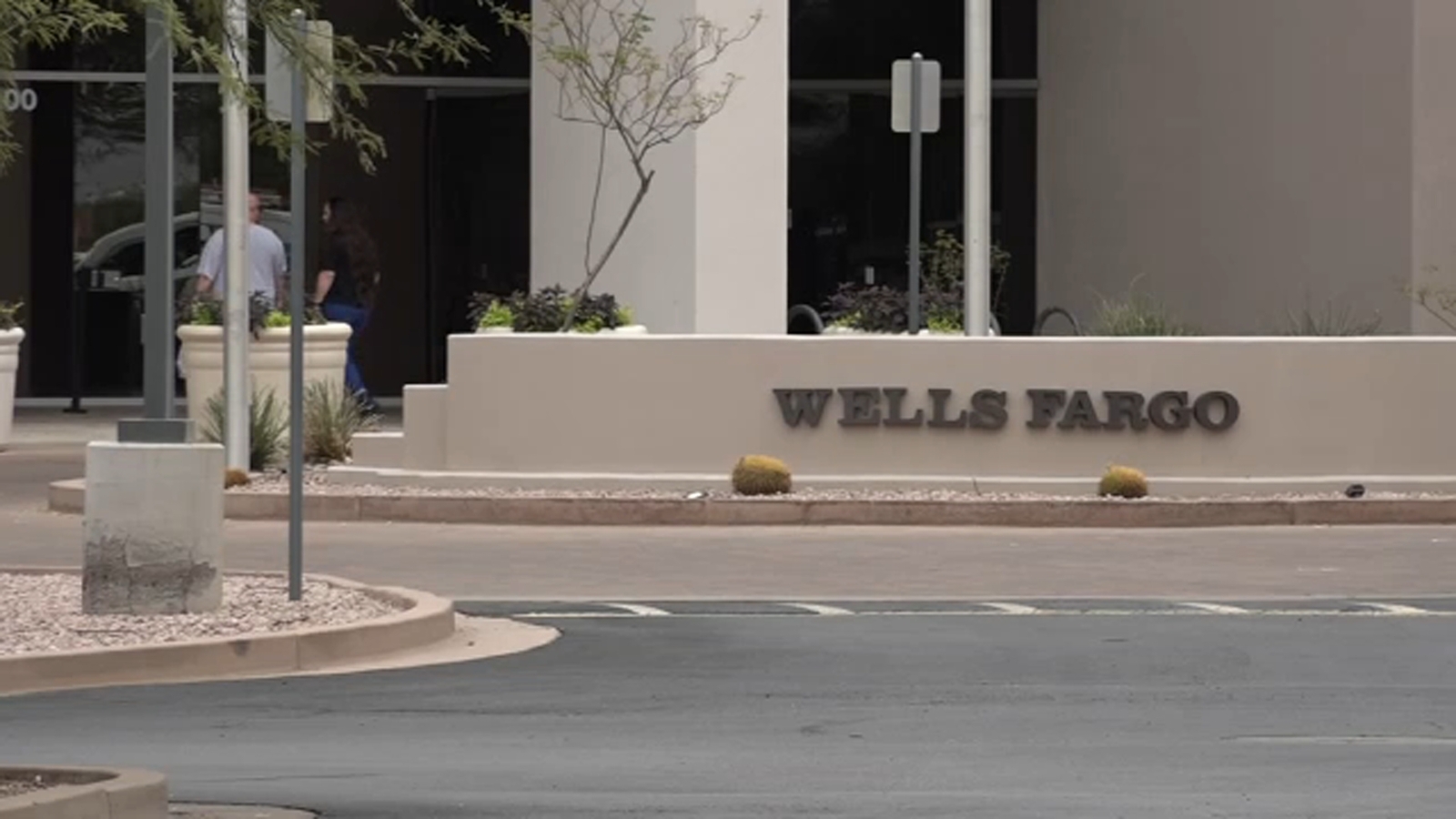 Arizona Wells Fargo employee found dead in her cubicle at work, police say