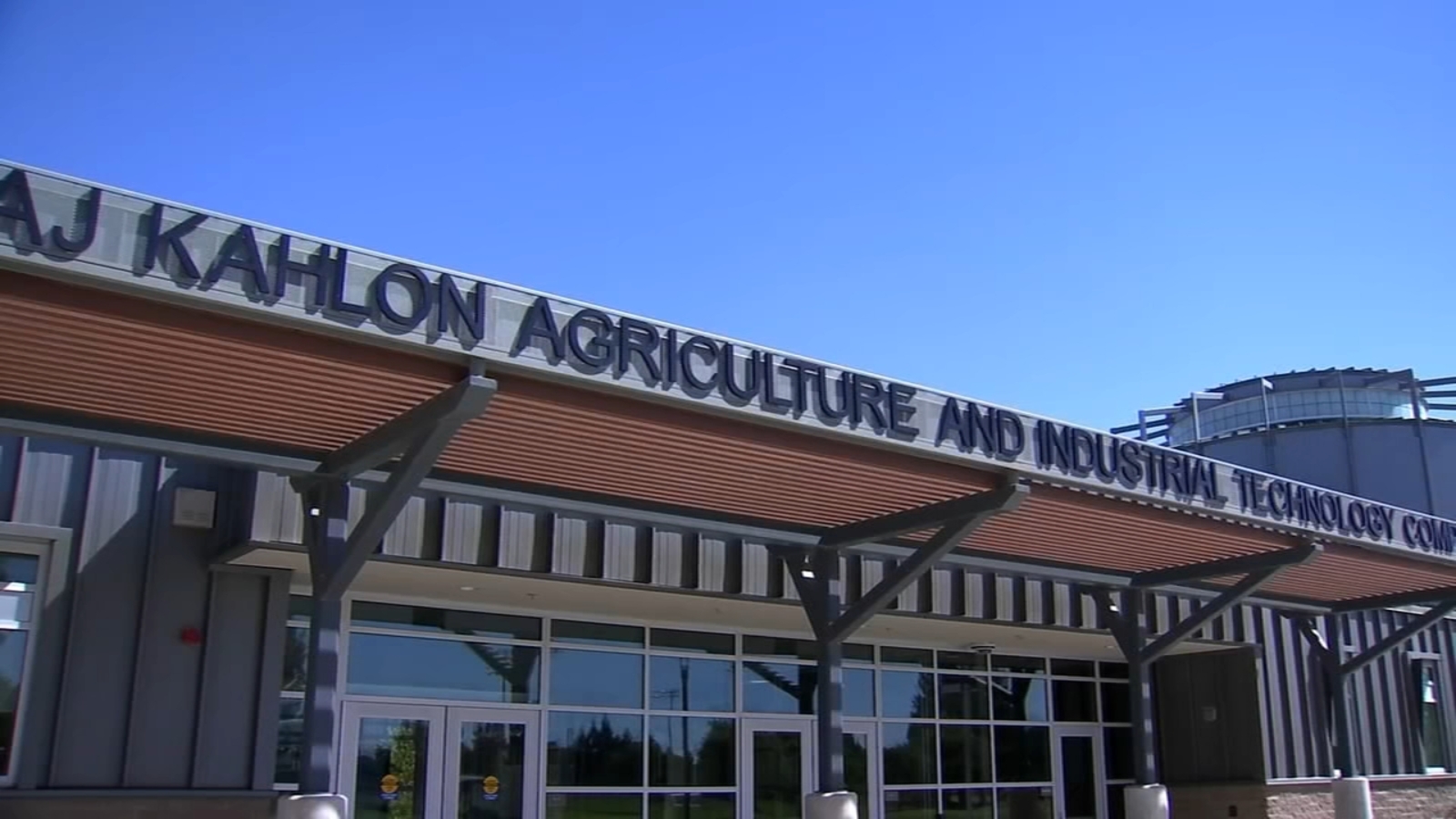 Merced College launches certificate program aimed at teaching farm laborers new technology skills