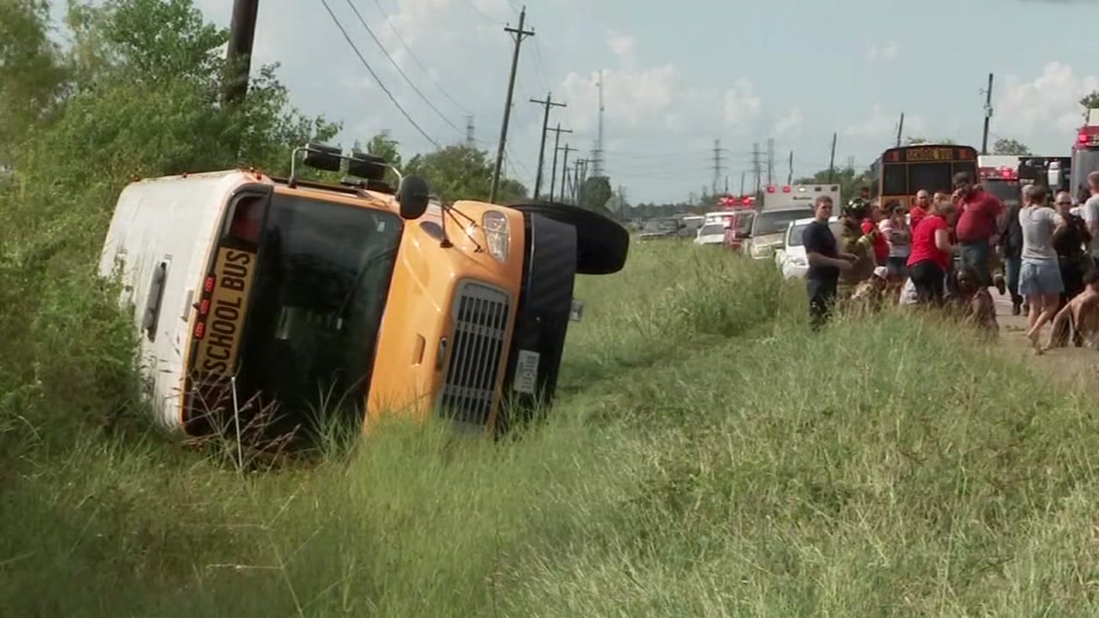 Breaking News 20 Injured In Devastating Xochimilco Bus Crash - 5rhwv4t