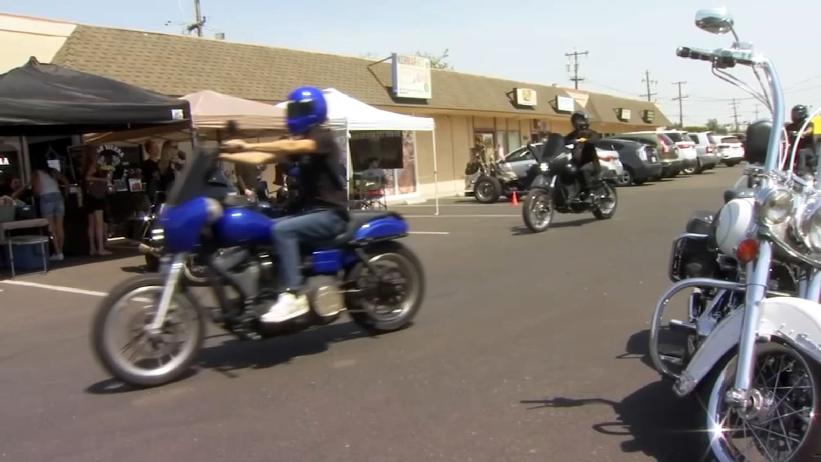 Friends raise money for Clovis veteran and tattoo artist killed in crash