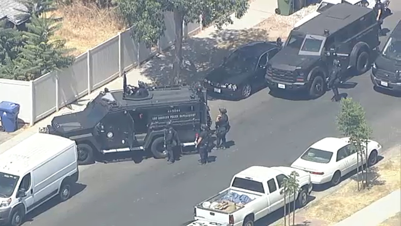 Suspect in custody following police shooting in North Hollywood