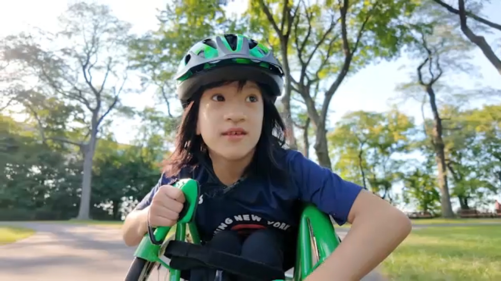 New Balance 5th Avenue Mile 7yearold wheelchair racer Karissa