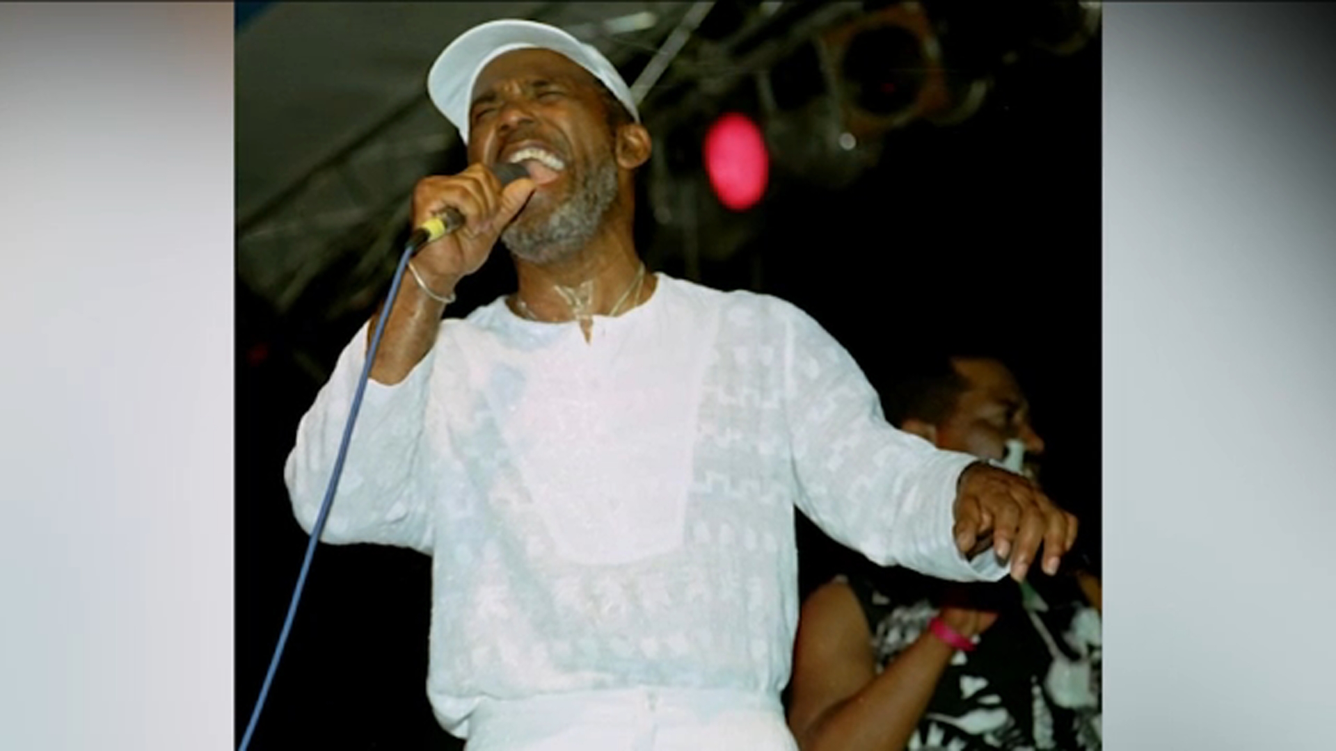 Legendary soul singer Frankie Beverly dies at 77, family announces