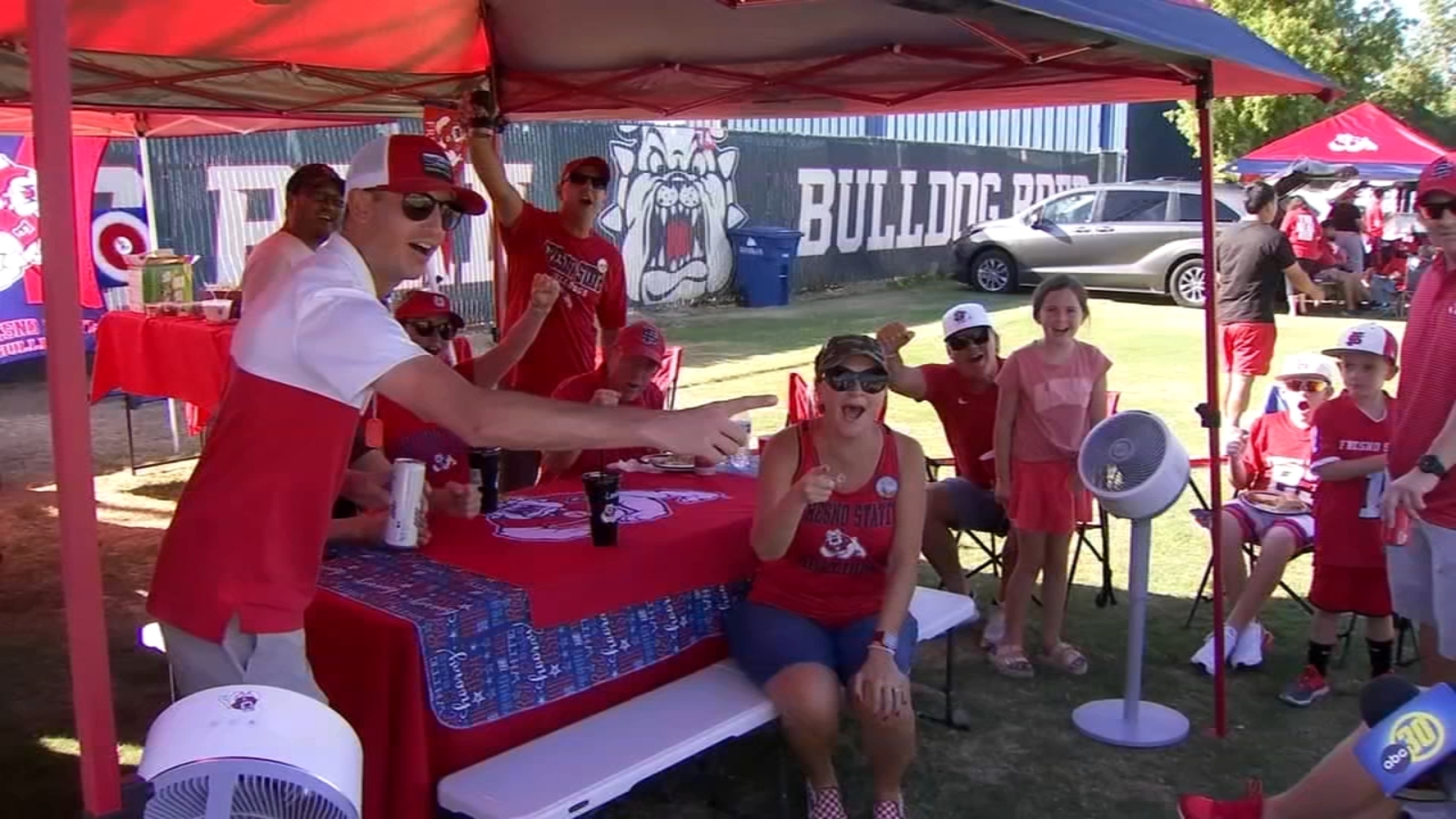 Fans react to Pac-12 invite at Fresno State football home game