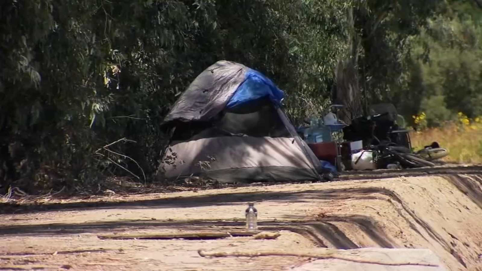 Fresno County's unhoused encampment ban now in effect