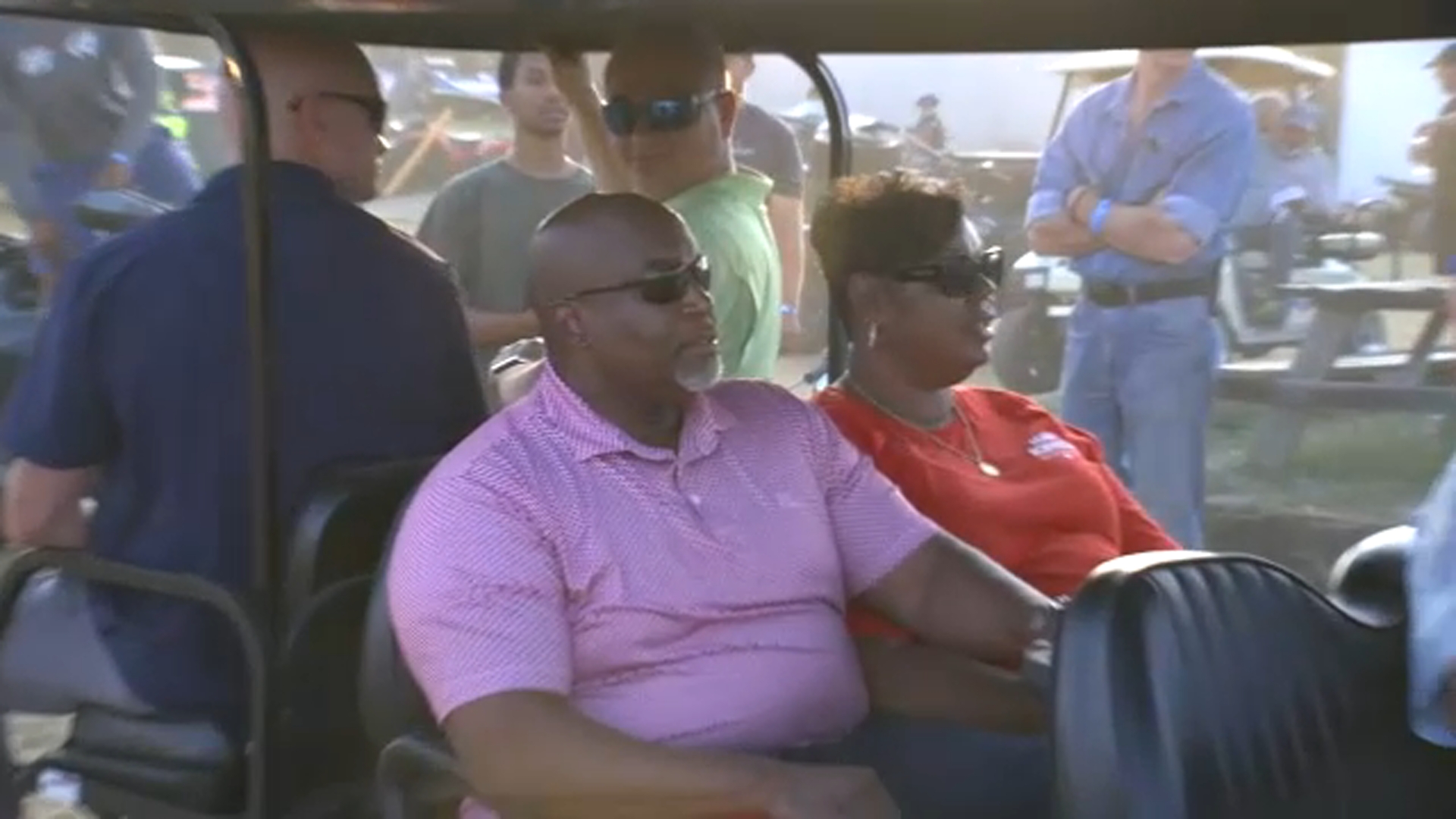 Robinson holds meet-and-greet at Fayetteville speedway amid scandal