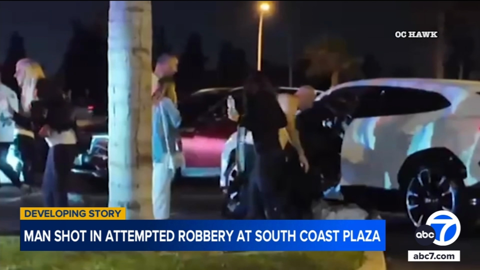 Man shot in attempted robbery at South Coast Plaza in Costa Mesa - ABC7 ...