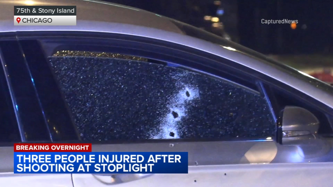 3 shot in 2 separate vehicles in Grand Crossing: CPD
