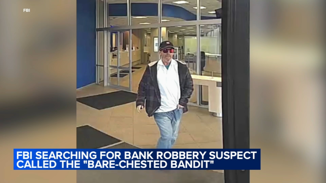 FBI searching for 'Bare-Chested Bandit' wanted in Loop bank robberies