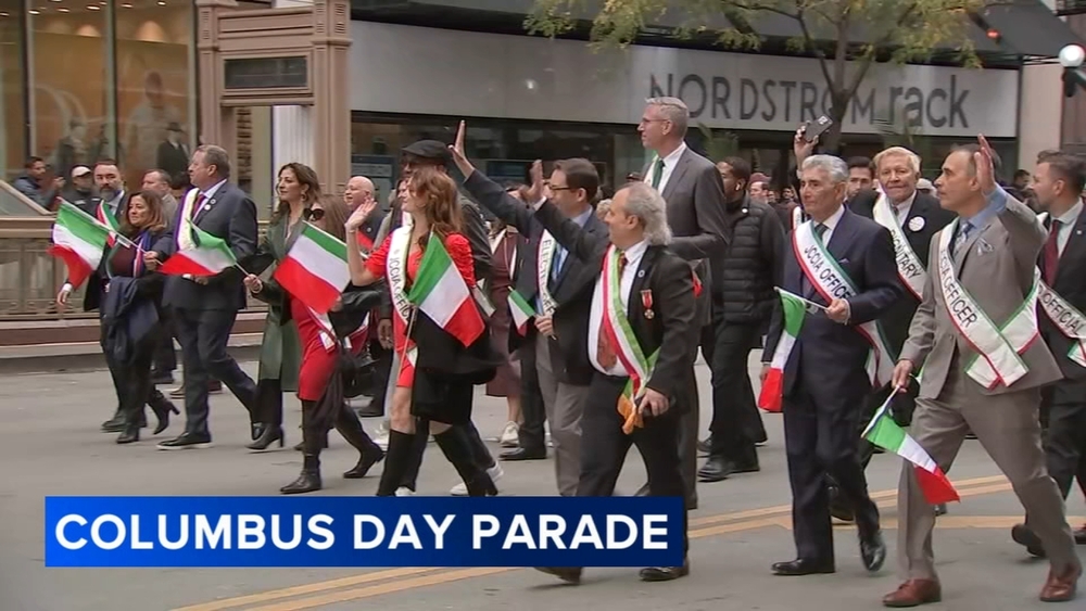 Columbus Day Parade features Chicago's Italian-American icons, Native Americans too