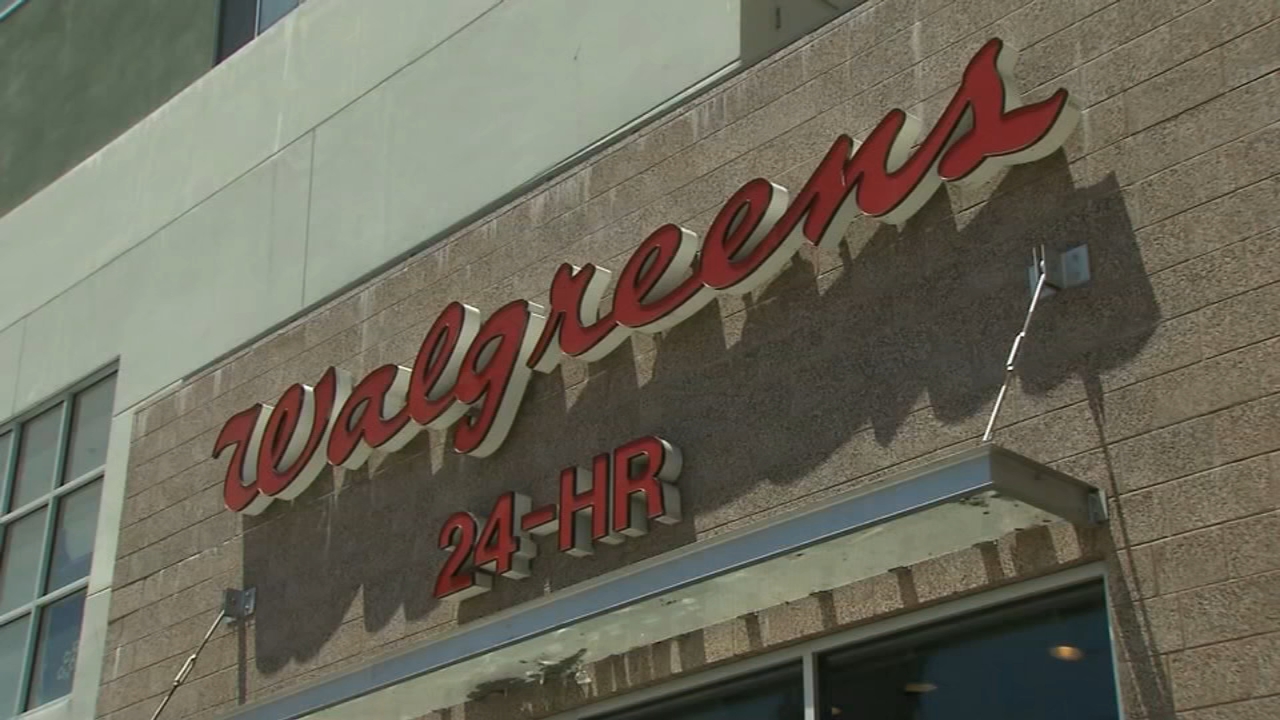 Walgreens lays out plan to shutter 1,200 drugstores