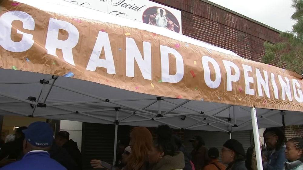 St. Sabina Church food pantry reopens on West Side weeks after closure