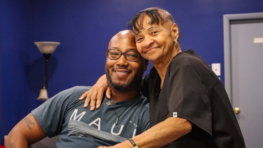 80-year-old 'Mom' cares for homeless men in Philadelphia
