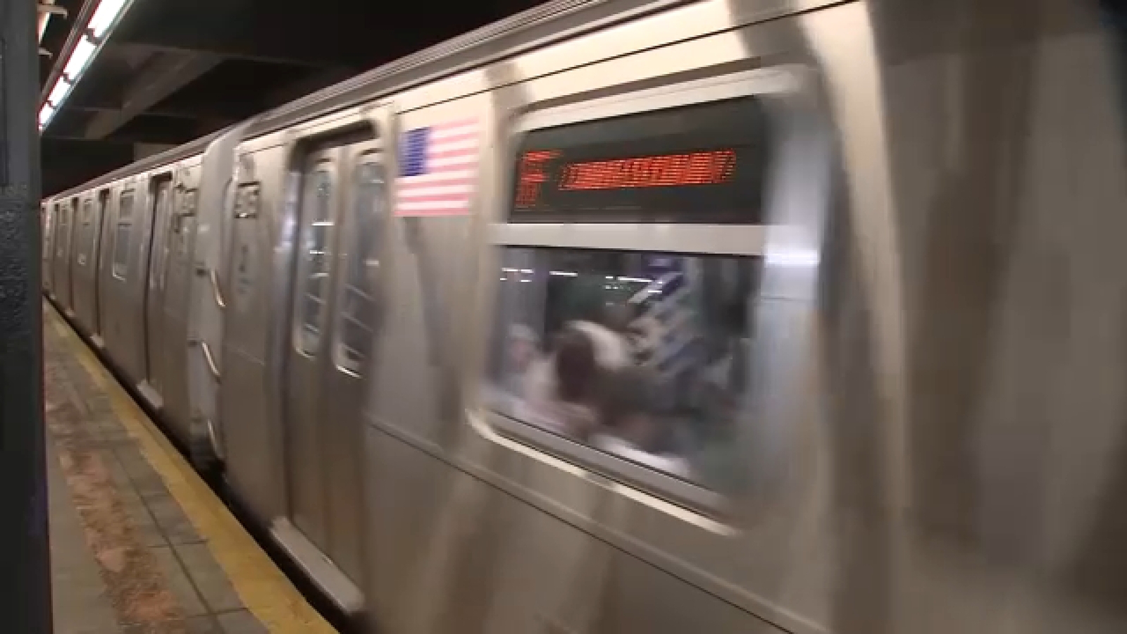 NYC Crime: Man slashed in the arm on Lower East Side subway platform ...