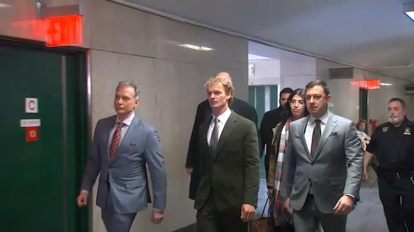 Daniel Penny case NYC deadly subway chokehold case goes to trial next