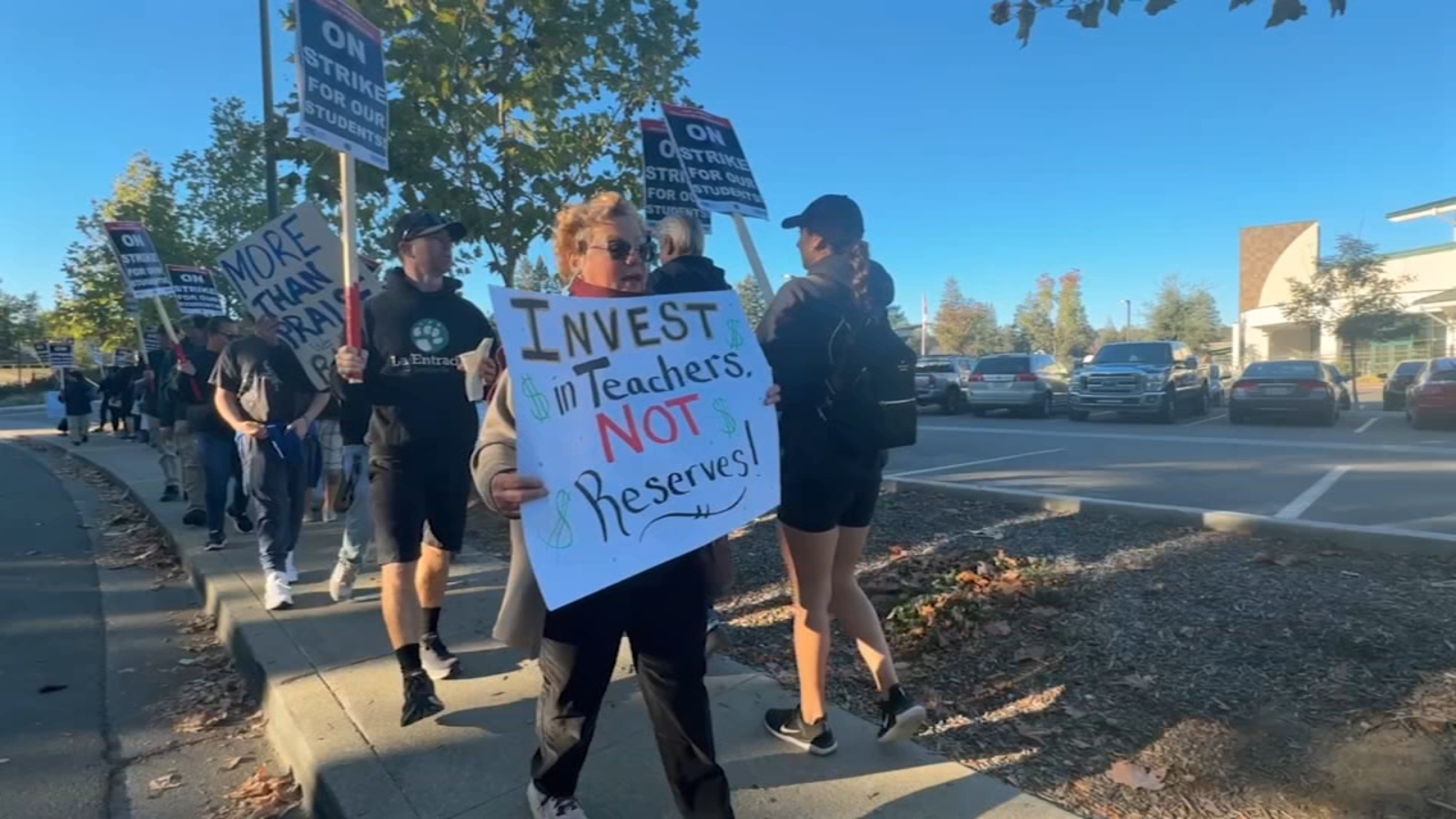 Teachers strike at Las Lomitas Elementary School District in Menlo Park