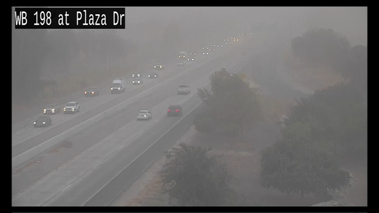 Drivers left stranded on Highway 99 as dust storm sweeps through Tulare County