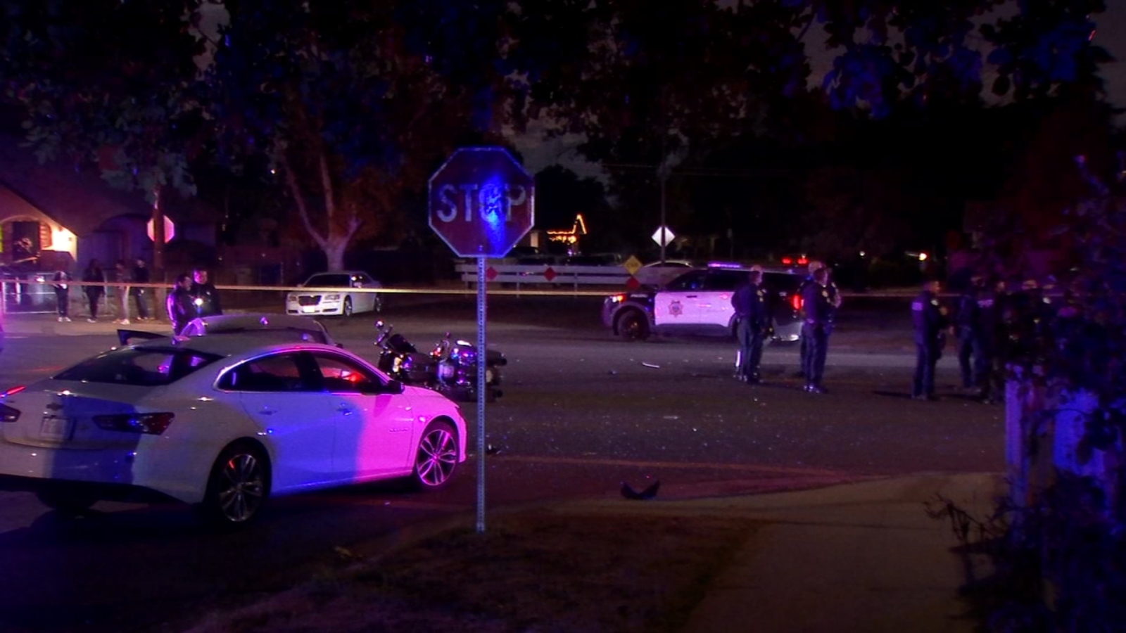 Motorcyclist hospitalized following crash in southwest Fresno