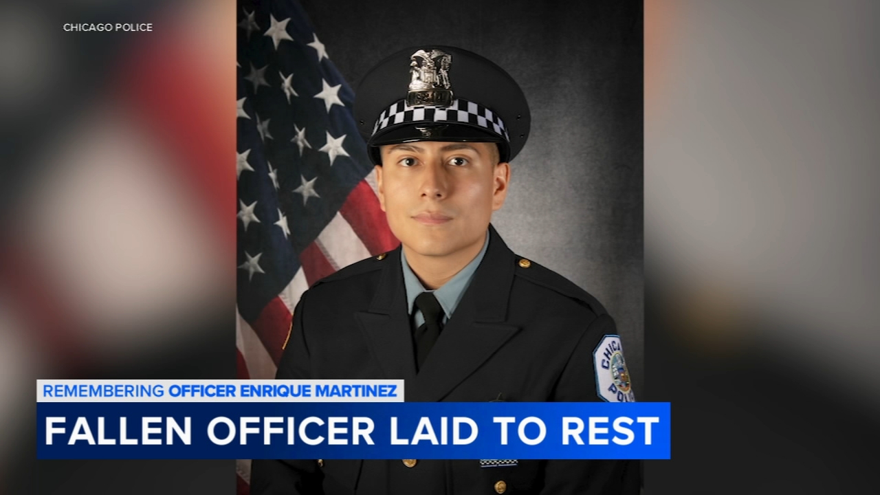 Chicago police funeral: Friends, family of fallen CPD Officer 