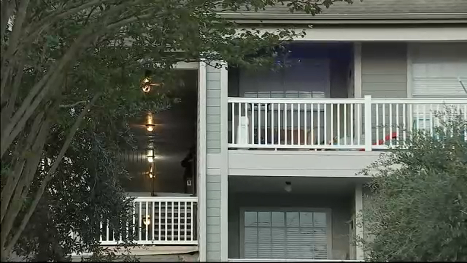 Mother and toddler found dead at west Houston apartment complex near