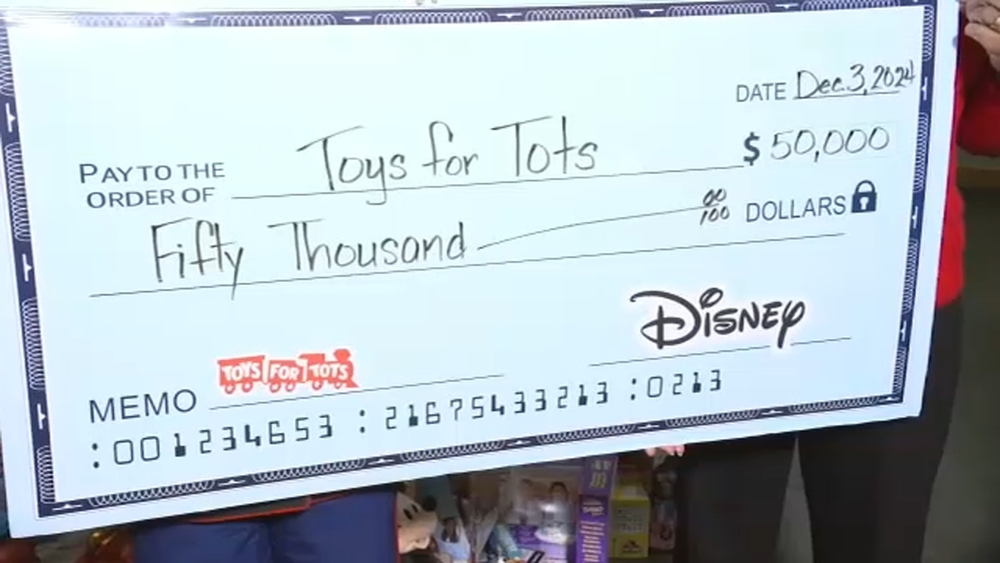 Disney's Ultimate Toy Drive spreads holiday cheer with Toys for Tots