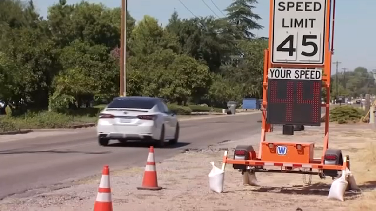 Families of crash victims call for change on Fresno County roadways