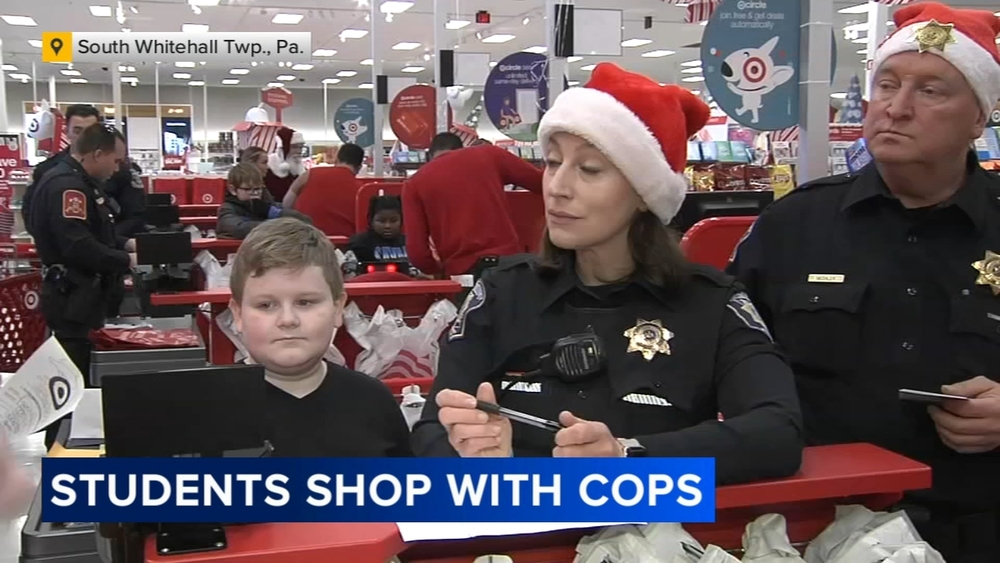 Shop with a cop: Parkland School District kids treated to shopping spree