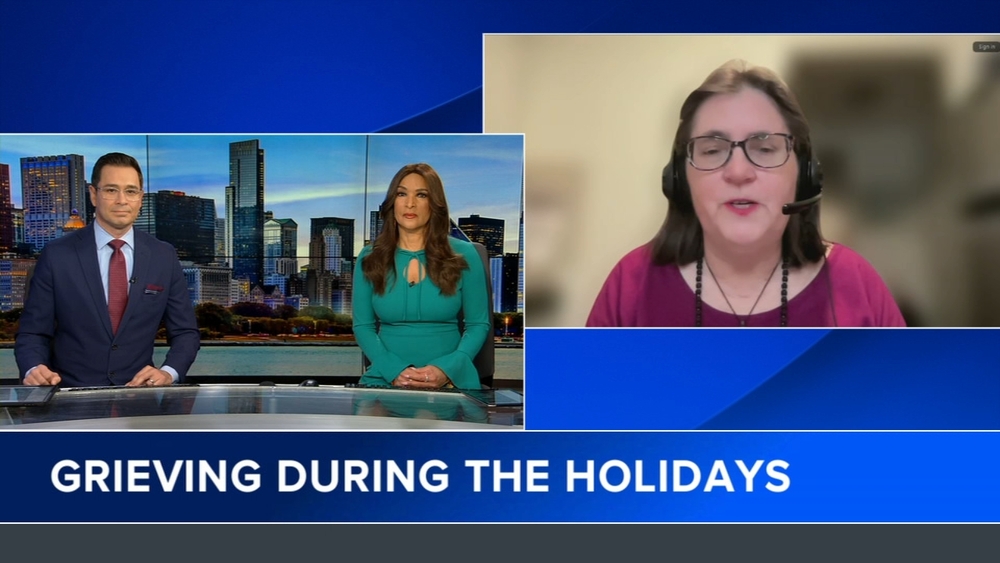 Grief expert shares tips to support loved ones during holidays