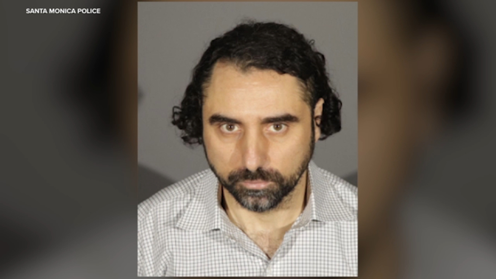 Profesor de piano de Beverly Hills es acusado de abusar sexualmente de una alumna de 13 años durante sus clases - ABC7 Los Angeles