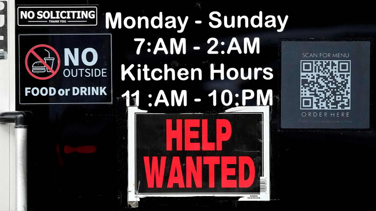 Unemployment benefit applications unchanged, but continuing claims hit three-year peak.