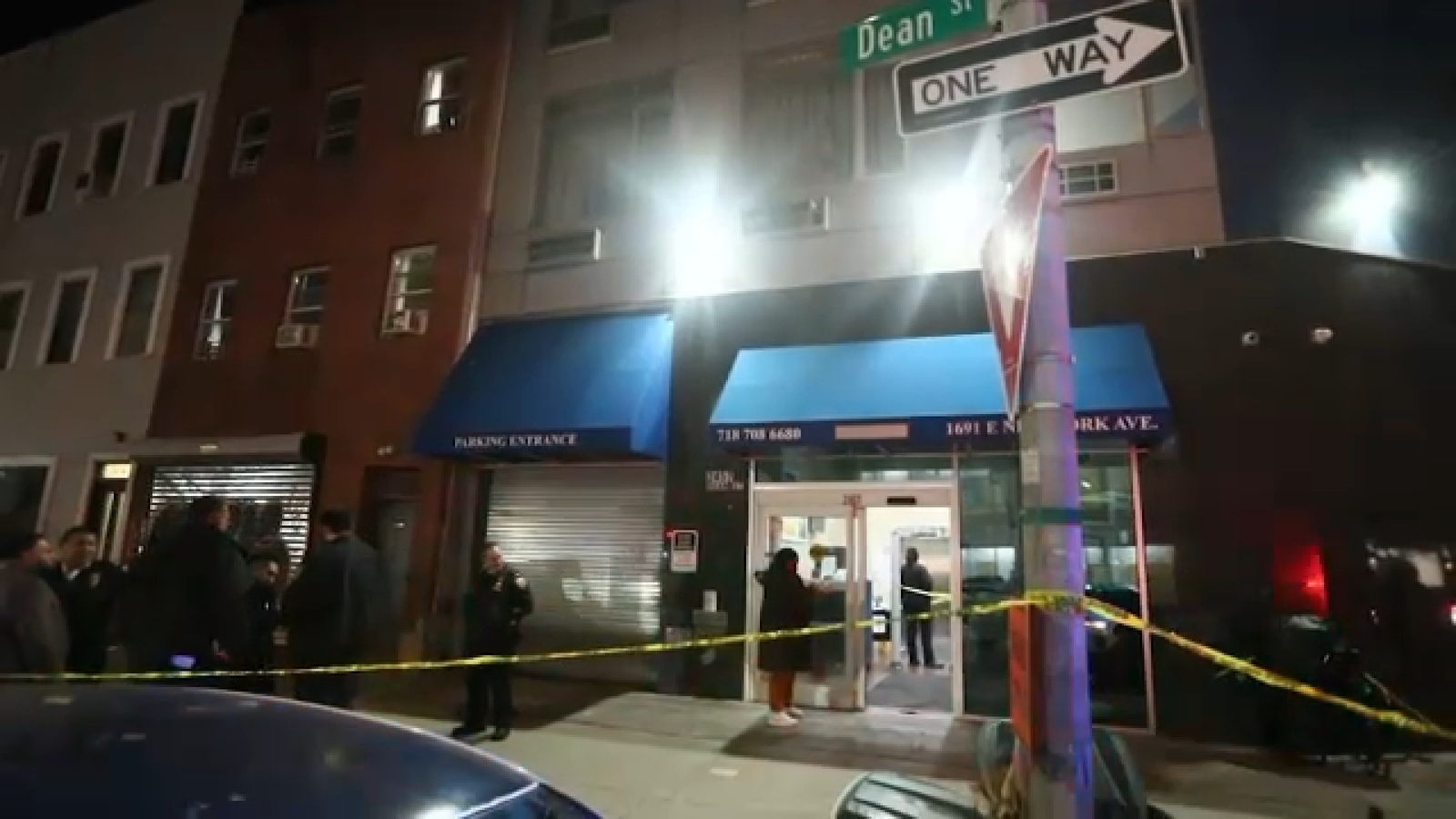 Brooklyn homeless shelter worker stabbing: NYPD continues suspect search.