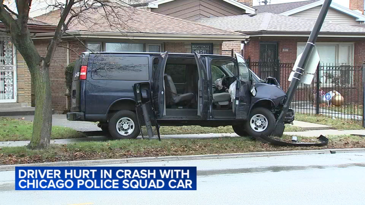 1 injured after CPD squad car involved in crash on South Side