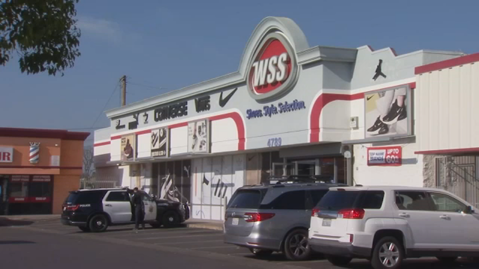 Suspects wanted for armed robbery at Fresno shoe store, police say