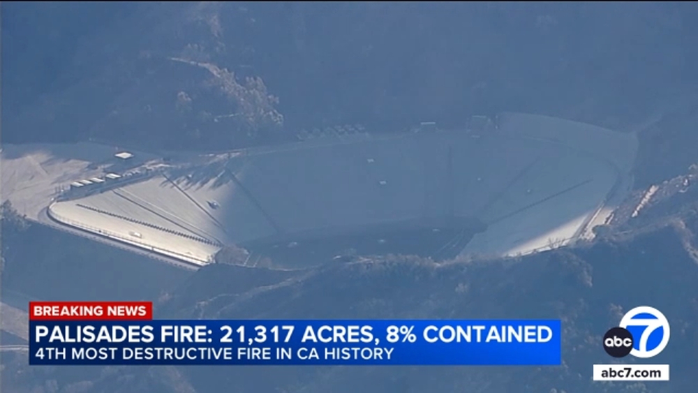 Why was 117M-gallon reservoir not used during Palisades firefight?