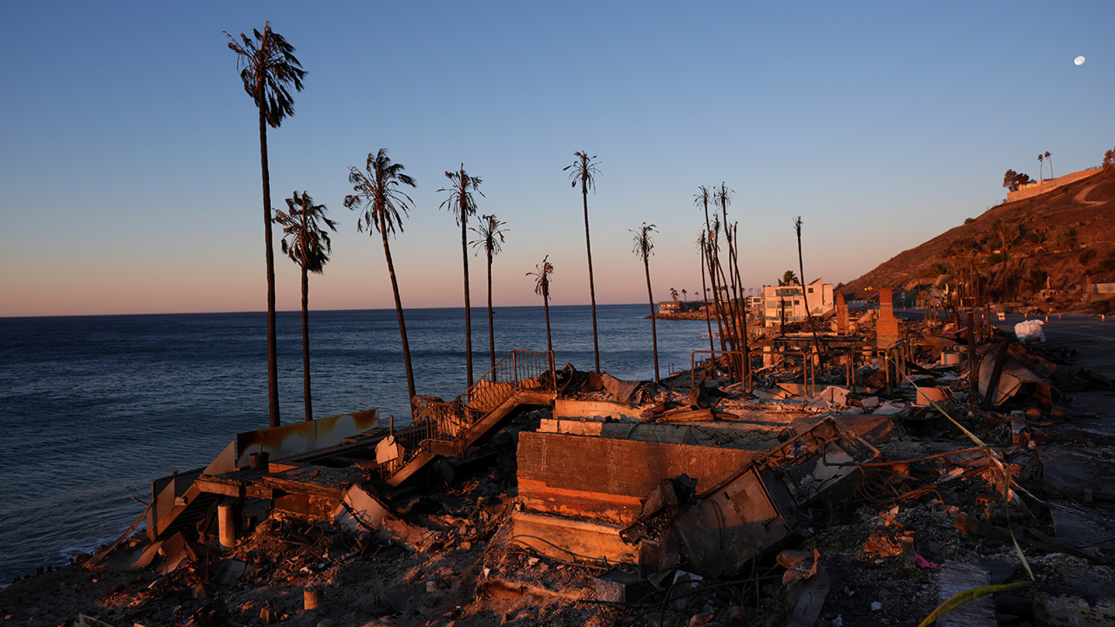 Wildfire photos show destruction from deadly Southern California fires ...