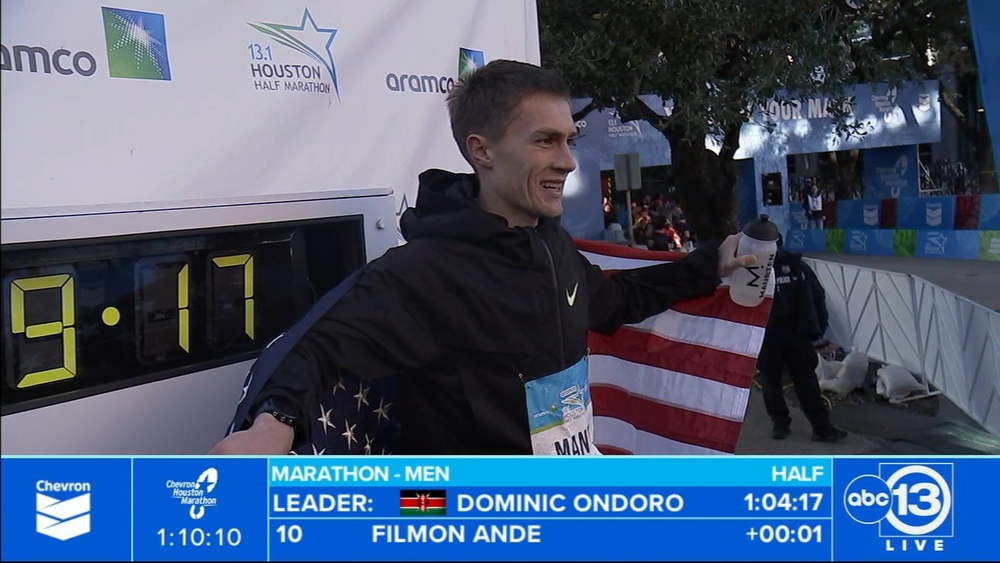 Conner Mantz set US record in the 2025 Aramco Houston Half Marathon