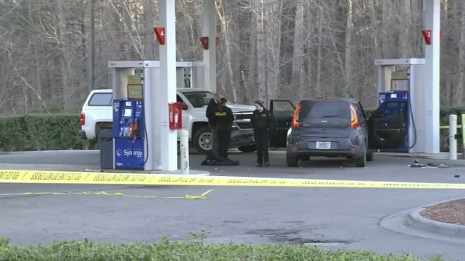 Cary shooting | Man shot and wounded at Cary gas station, suspect in ...