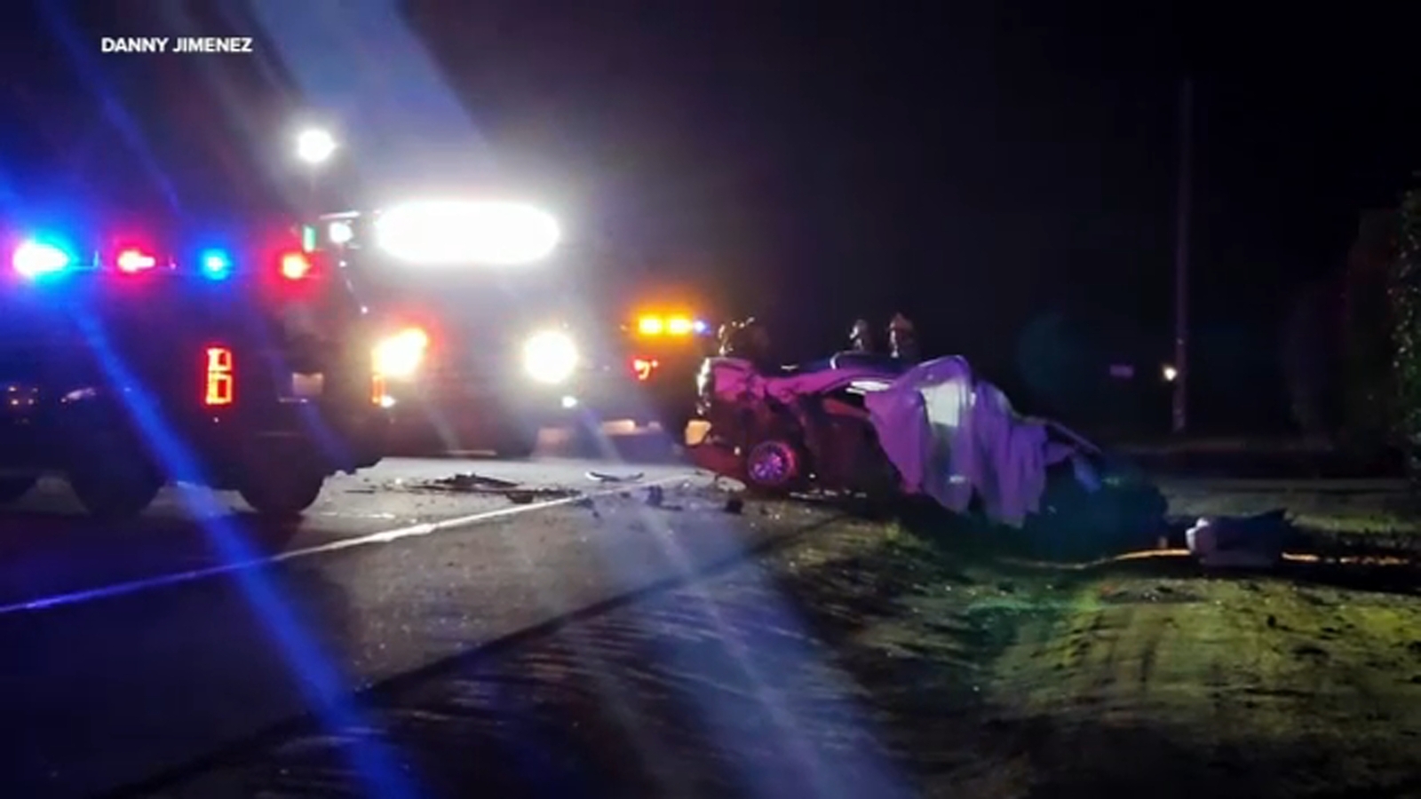 1 dead in Fresno County hit and run crash, driver wanted, CHP says