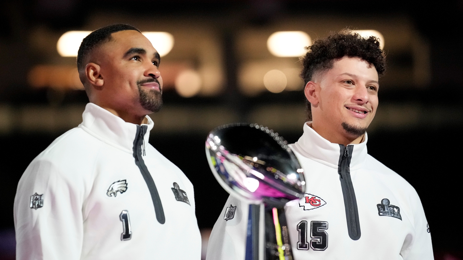 Super Bowl latest: Kansas Chiefs, Philadelphia Eagles face off in the big game