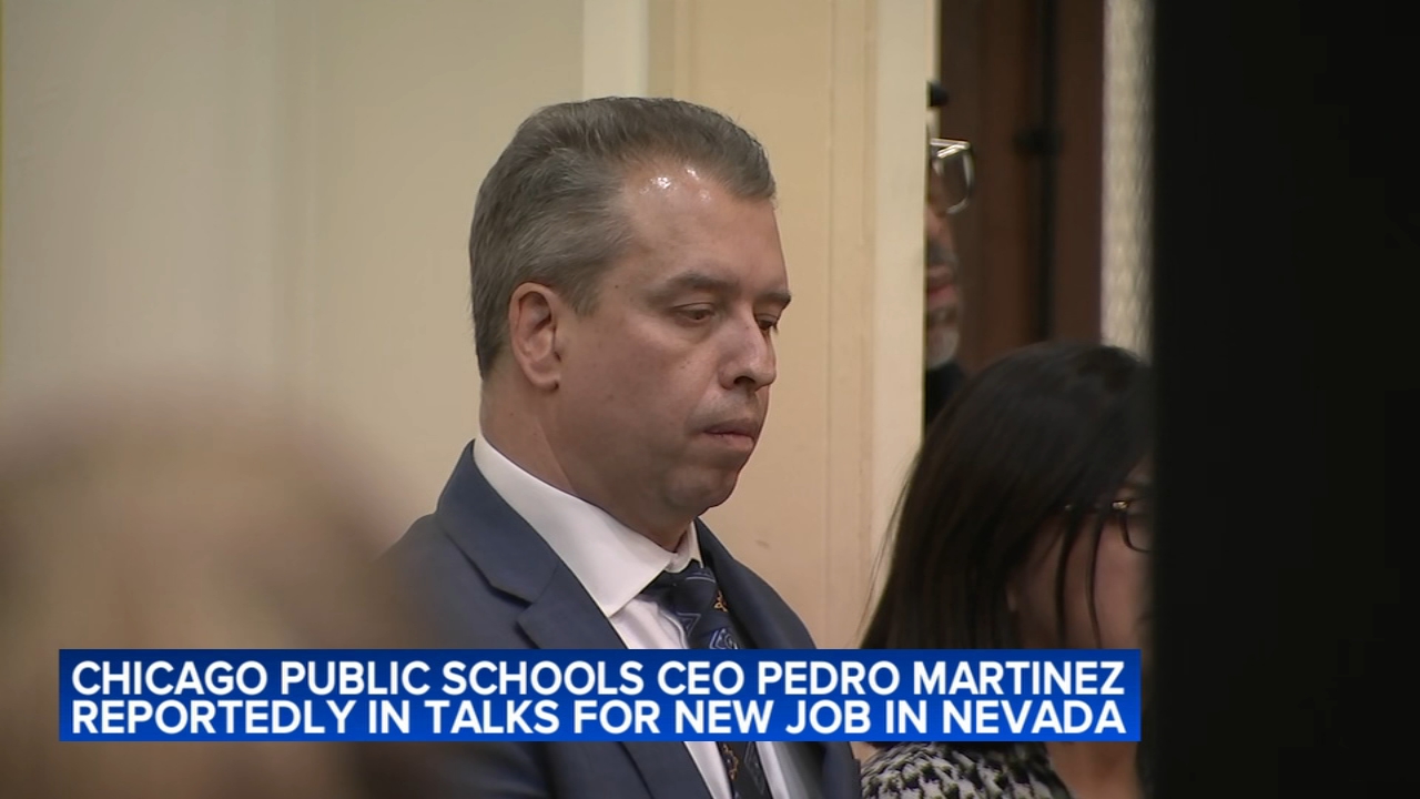 Pedro Martinez considered for superintendent of Las Vegas school district