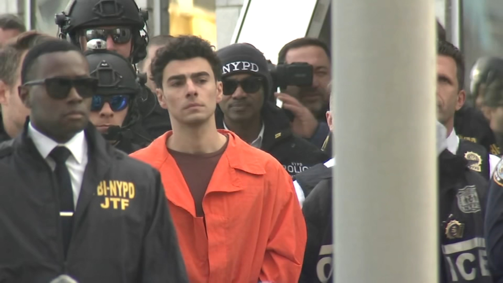 Luigi Mangione accused killer of UnitedHealthcare CEO Brian Thompson issues statement from prison ABC11 RaleighDurham Luigi Mangione accused killer of UnitedHealthcare CEO Brian Thompson issues statement from prison ABC11 RaleighDurham