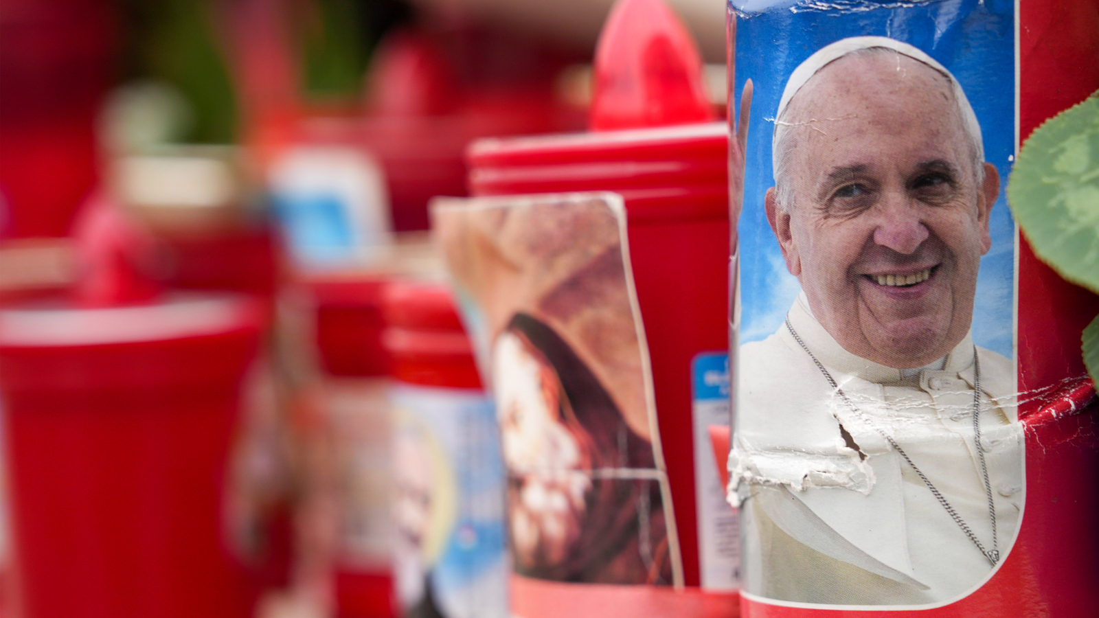 Update on pope francis health pope develops bilateral pneumonia