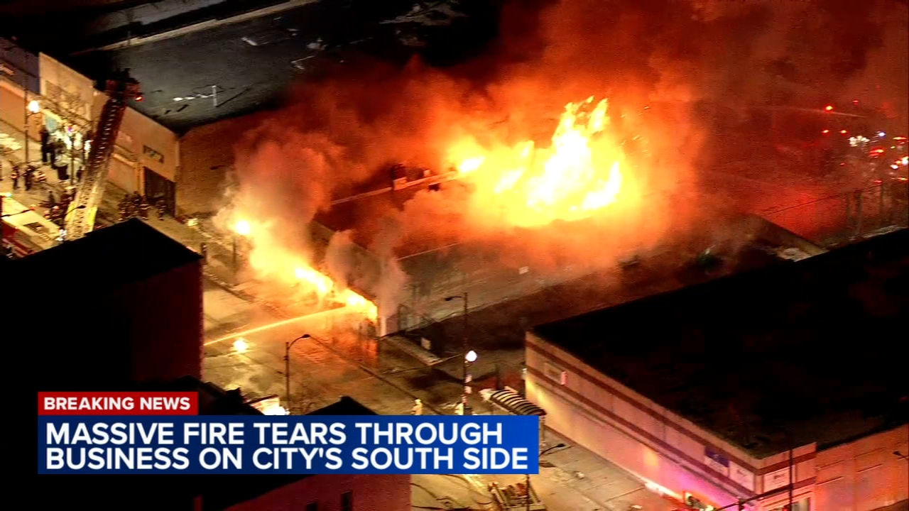 CFD battles large fire at South Side furniture store