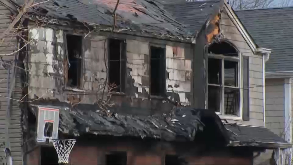 Officials investigating suspicious fire that broke out at home in Tenafly, New Jersey